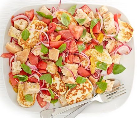 Halloumi panzanella salad recipe