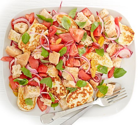 Halloumi panzanella salad recipe 