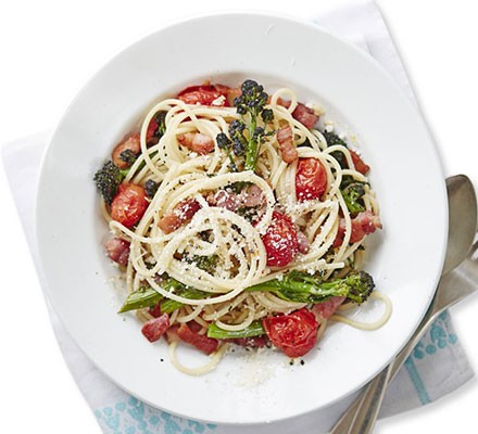 Bacon, tomato & broccoli pasta recipe 