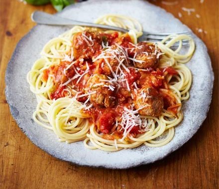 Cooking with kids: Spaghetti & meatballs with hidden veg sauce  recipe