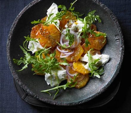 Blood orange salad with mozzarella & rocket recipe