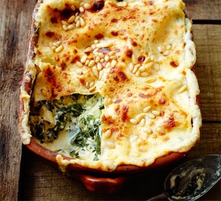 Spinach & ricotta lasagne recipe 