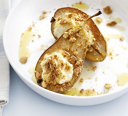 Easy baked pears with amaretti recipe 