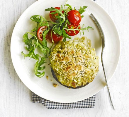 Crunchy pesto & mozzarella baked mushrooms recipe 