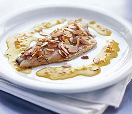 Almond-crusted fish with saffron sauce recipe