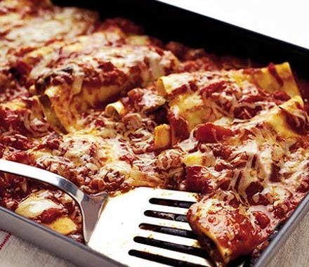 Ricotta and rocket lasagne rolls recipe
