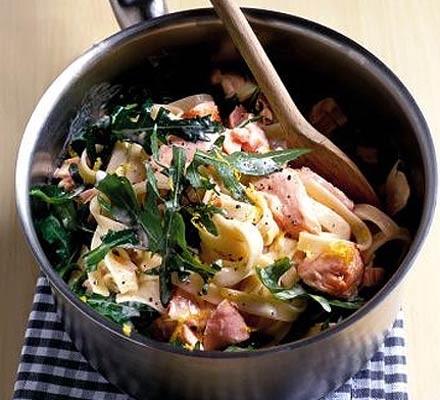 Salmon & rocket pasta recipe 