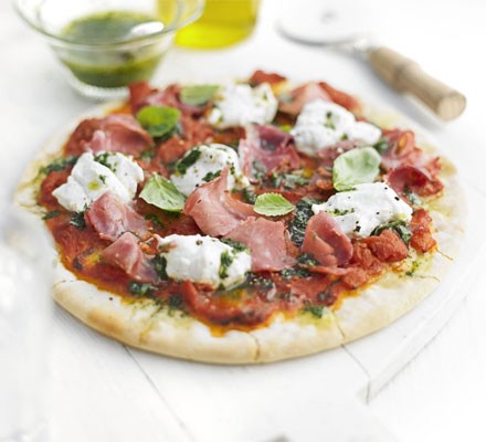 Ham & ricotta pizzas with pesto recipe 