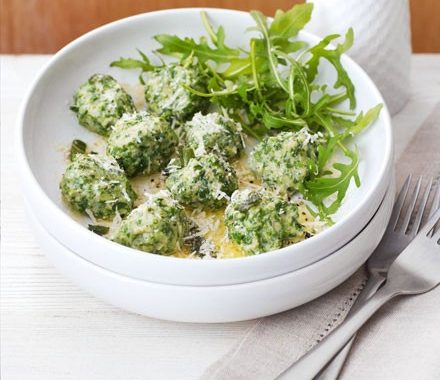 Spinach & ricotta gnocchi recipe