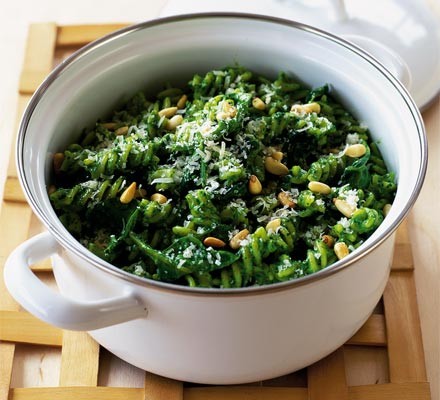 Fusilli with glorious green spinach sauce recipe 