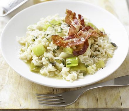 Leek & sage risotto with crisp bacon recipe