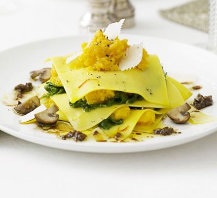 Open ravioli with squash & porcini mushrooms recipe 