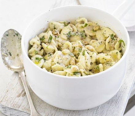Pasta with creamy walnut pesto recipe