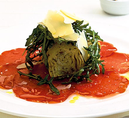 Bresaola with rocket & artichokes recipe 
