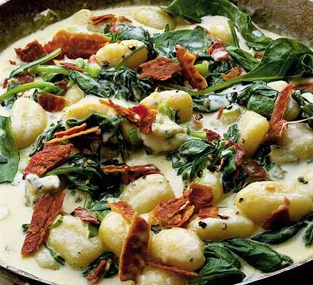 Gnocchi with two cheeses & bacon recipe 