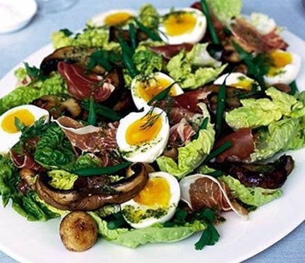 Mixed mushroom & ham salad recipe