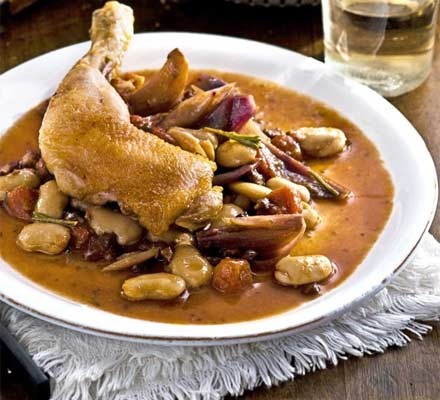 Crispy chicken with pancetta & butter beans recipe 