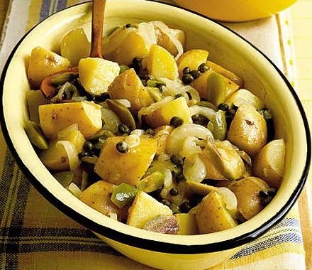 Patate in agrodolce (Sweet & sour warm potato salad) recipe