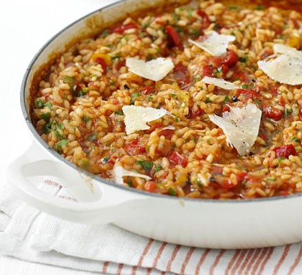 Oven-baked red pepper risotto recipe 