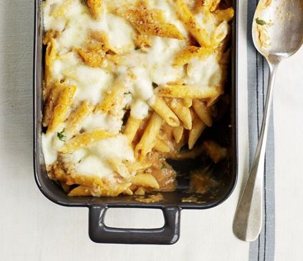 Tomato & mascarpone pasta bake recipe