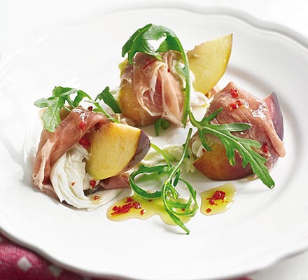 Prosciutto-wrapped peaches  recipe 