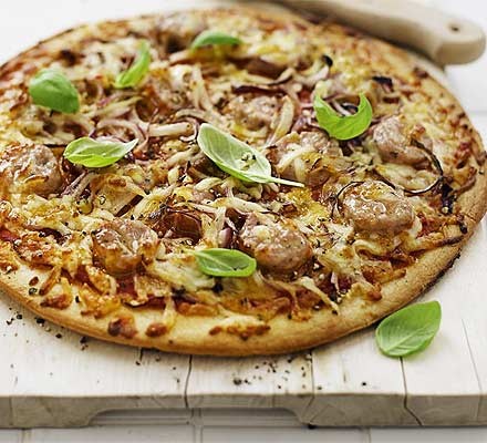 Sausage & tomato pizza recipe 