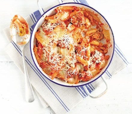Sausageball pasta bake recipe