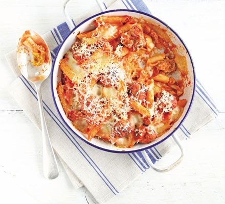 Sausageball pasta bake recipe 