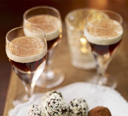 Coffee & cream cocktail recipe 