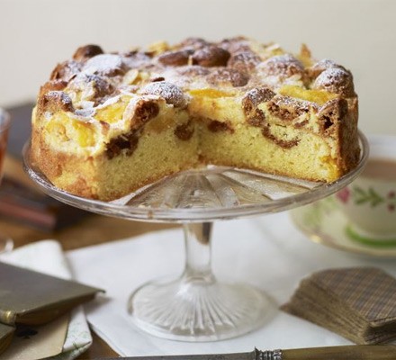 Apricot & ratafia sponge cake recipe 