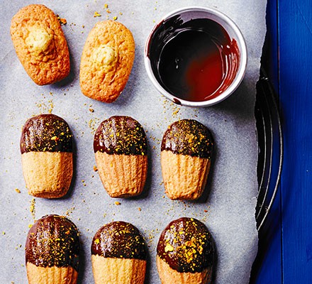 Blood orange & dark chocolate madeleines recipe 