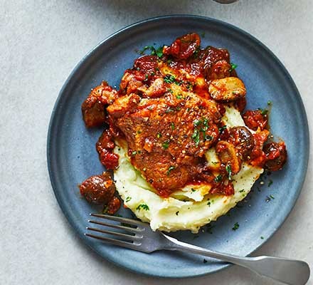 Slow cooker chicken chasseur recipe 