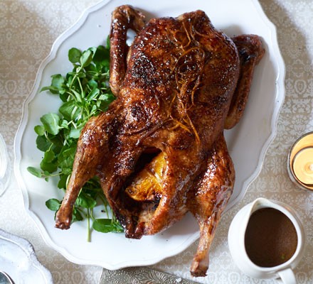 Orange-stuffed Christmas duck recipe 