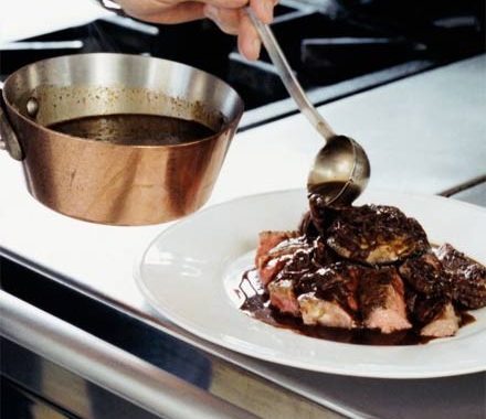 Shallot & red wine sauce recipe