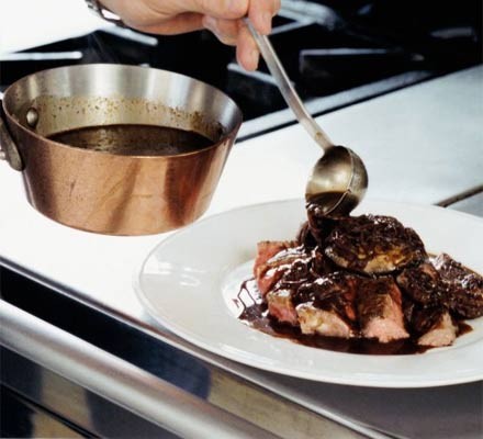 Shallot & red wine sauce recipe 