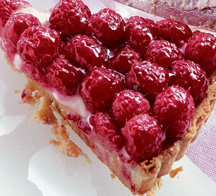 Raspberry, lemon & frangipane tart recipe 