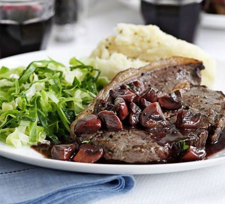 Rump steak with quick mushroom and red wine sauce recipe 