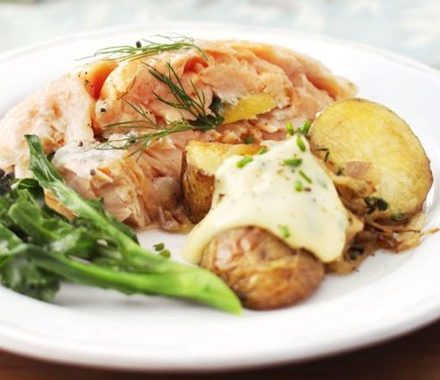 New potatoes 'Lyonnaise' recipe