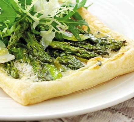 Asparagus & Parmesan pastries recipe 