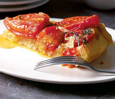 Tomato & caramelised onion tart tatin recipe