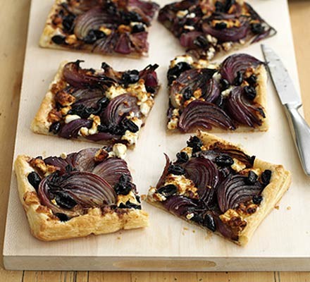Red onion, feta & olive tart recipe 