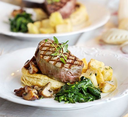 Steak with mushroom puff tartlets recipe 