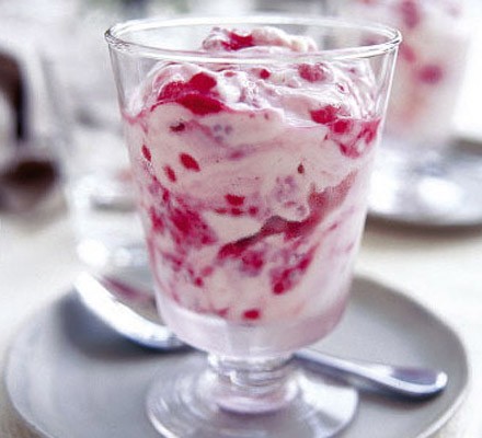 Effortless raspberry iced mousse recipe 