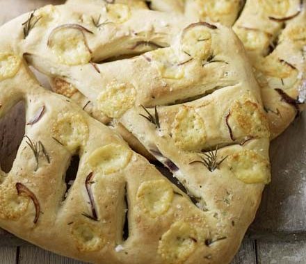 Red onion, gruyère & rosemary fougasse recipe