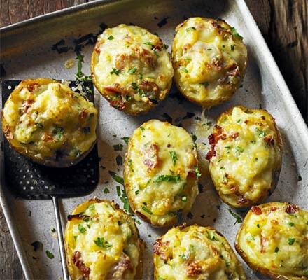 Cheesy stuffed baked potatoes 