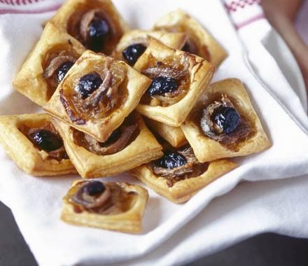 Mini pissaladières recipe