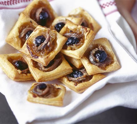 Mini pissaladières recipe 