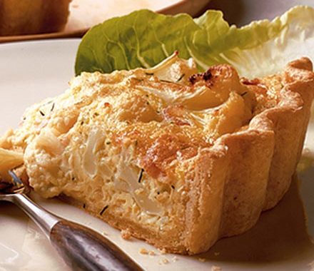 Cauliflower cheese & bacon quiche recipe