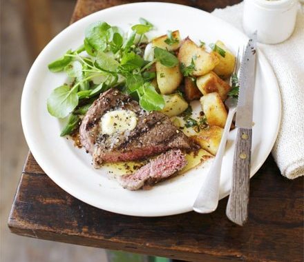 Peppered fillet steak with parsley potatoes recipe