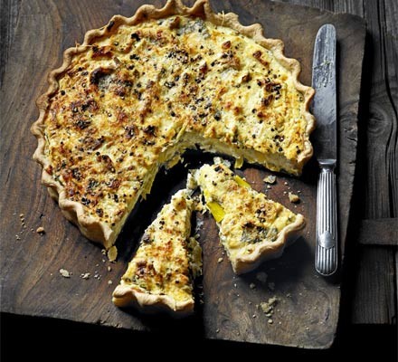 Leek, ricotta & gruyère tart recipe 